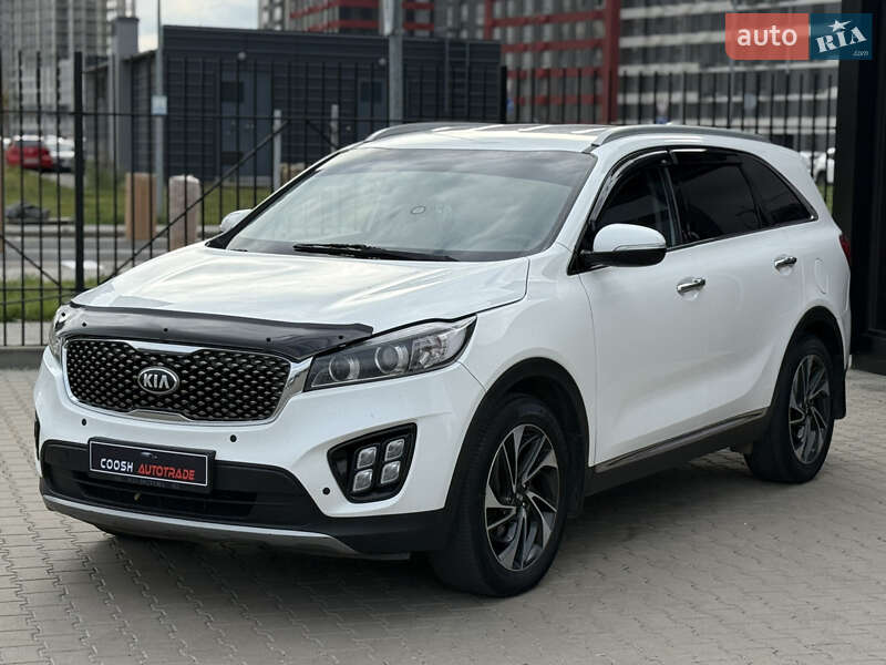 Позашляховик / Кросовер Kia Sorento 2016 в Києві