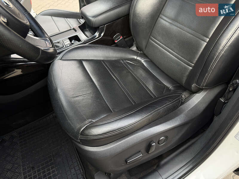 Позашляховик / Кросовер Kia Sorento 2016 в Києві