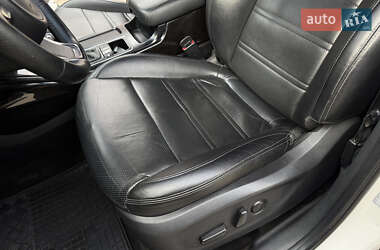 Внедорожник / Кроссовер Kia Sorento 2016 в 