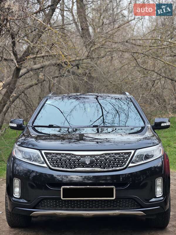 Позашляховик / Кросовер Kia Sorento 2013 в Запоріжжі фото Позашляховик / Кросовер Kia Sorento 2013 в Запоріжжі