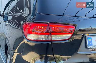 Позашляховик / Кросовер Kia Sorento 2015 в  фото 9 Позашляховик / Кросовер Kia Sorento 2015 в