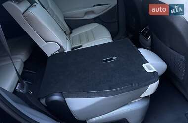 Позашляховик / Кросовер Kia Sorento 2015 в  фото 39 Позашляховик / Кросовер Kia Sorento 2015 в