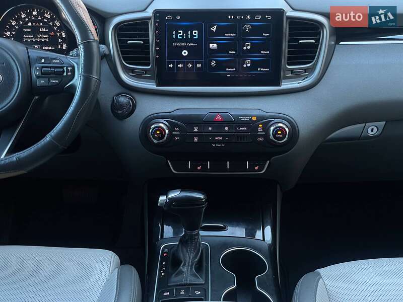 Внедорожник / Кроссовер Kia Sorento 2015 в Николаеве фото 35 Внедорожник / Кроссовер Kia Sorento 2015 в Николаеве