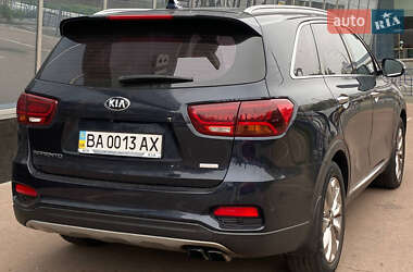 Внедорожник / Кроссовер Kia Sorento 2018 в 