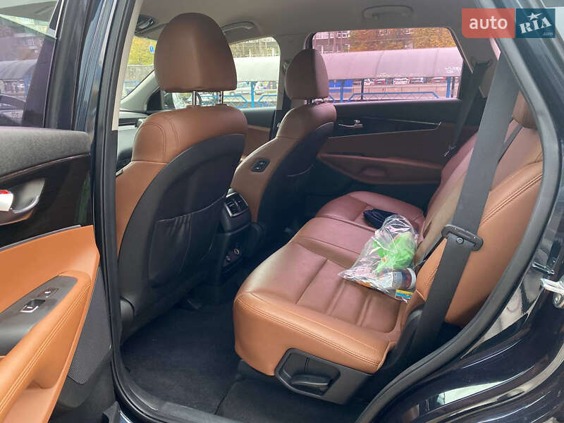 Позашляховик / Кросовер Kia Sorento 2018 в Києві фото 14 Позашляховик / Кросовер Kia Sorento 2018 в Києві