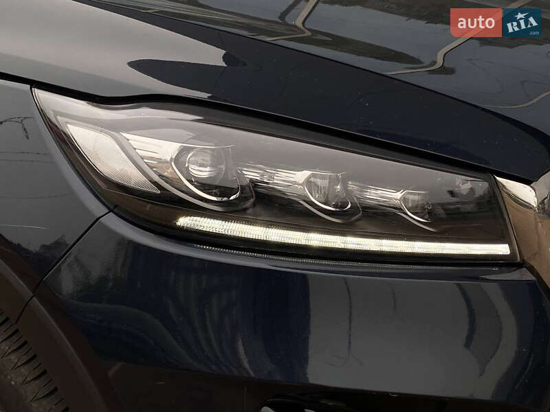 Позашляховик / Кросовер Kia Sorento 2018 в Києві фото 30 Позашляховик / Кросовер Kia Sorento 2018 в Києві