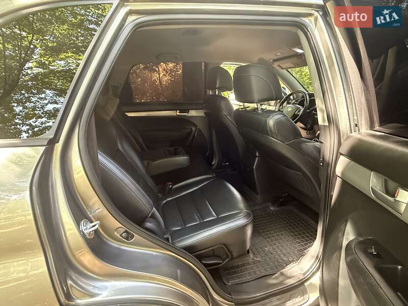 Внедорожник / Кроссовер Kia Sorento 2010 в Калуше фото 30 Внедорожник / Кроссовер Kia Sorento 2010 в Калуше