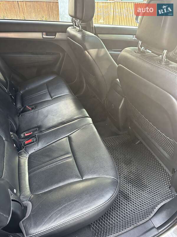 Внедорожник / Кроссовер Kia Sorento 2010 в Татарове фото 29 Внедорожник / Кроссовер Kia Sorento 2010 в Татарове