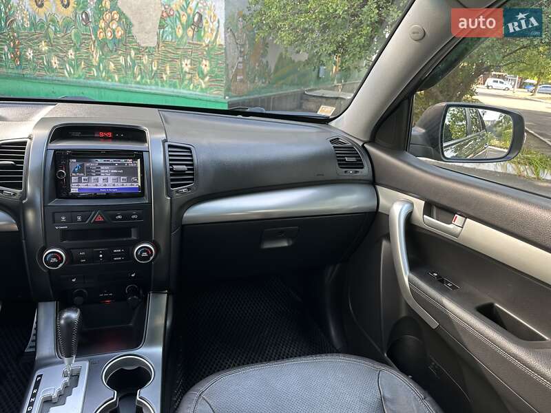 Внедорожник / Кроссовер Kia Sorento 2010 в Татарове фото 33 Внедорожник / Кроссовер Kia Sorento 2010 в Татарове