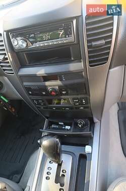 Позашляховик / Кросовер Kia Sorento 2005 в Синельниковому