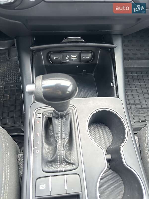 Внедорожник / Кроссовер Kia Sorento 2015 в Сумах