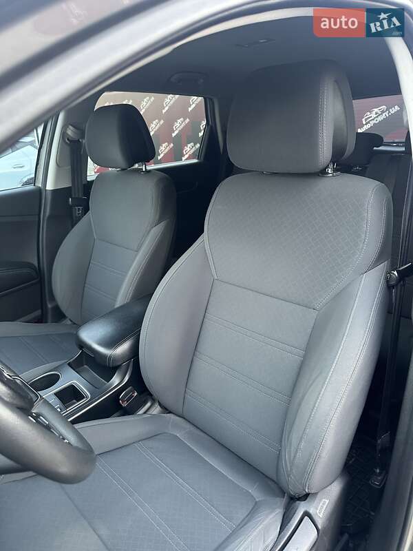 Внедорожник / Кроссовер Kia Sorento 2015 в Сумах