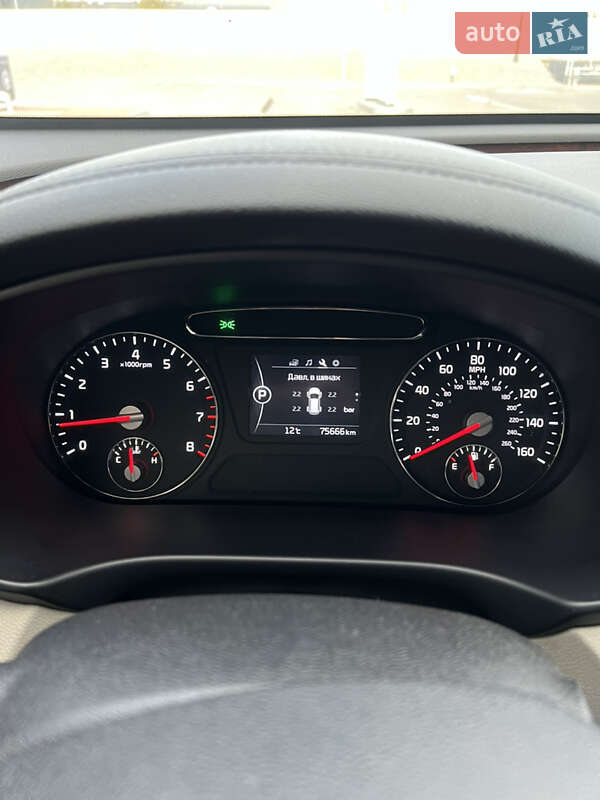 Внедорожник / Кроссовер Kia Sorento 2016 в Киеве фото 33 Внедорожник / Кроссовер Kia Sorento 2016 в Киеве