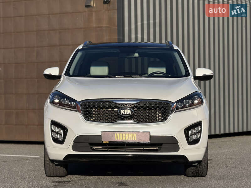 Внедорожник / Кроссовер Kia Sorento 2017 в Киеве