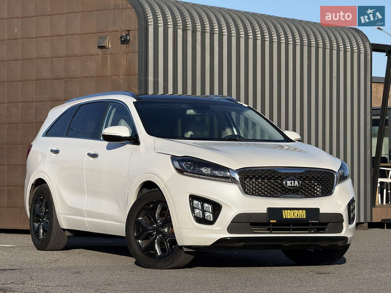 Внедорожник / Кроссовер Kia Sorento 2017 в Киеве