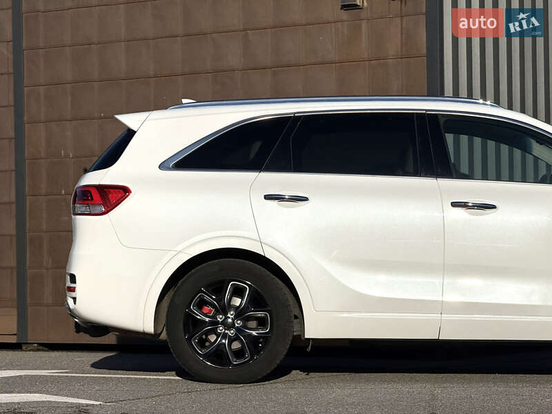 Внедорожник / Кроссовер Kia Sorento 2017 в Киеве