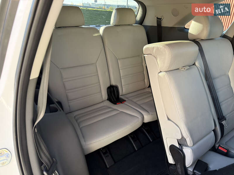 Внедорожник / Кроссовер Kia Sorento 2017 в Киеве