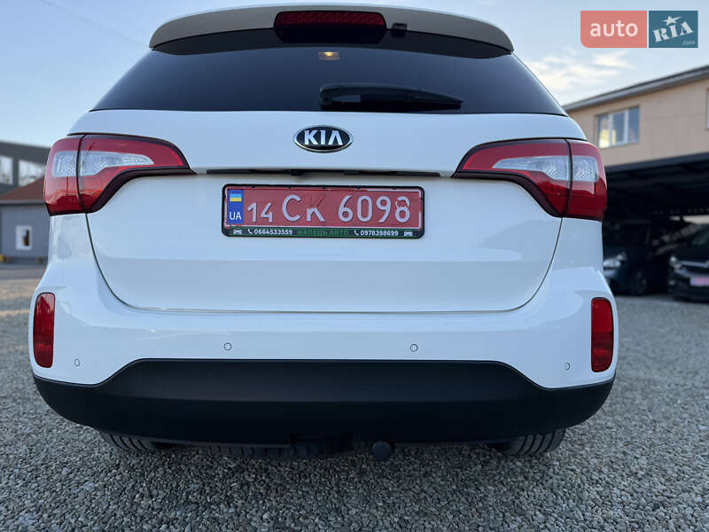 Внедорожник / Кроссовер Kia Sorento 2014 в Калуше