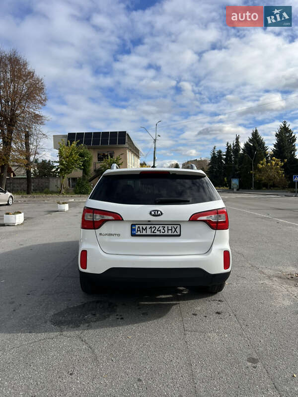Позашляховик / Кросовер Kia Sorento 2013 в Баранівці