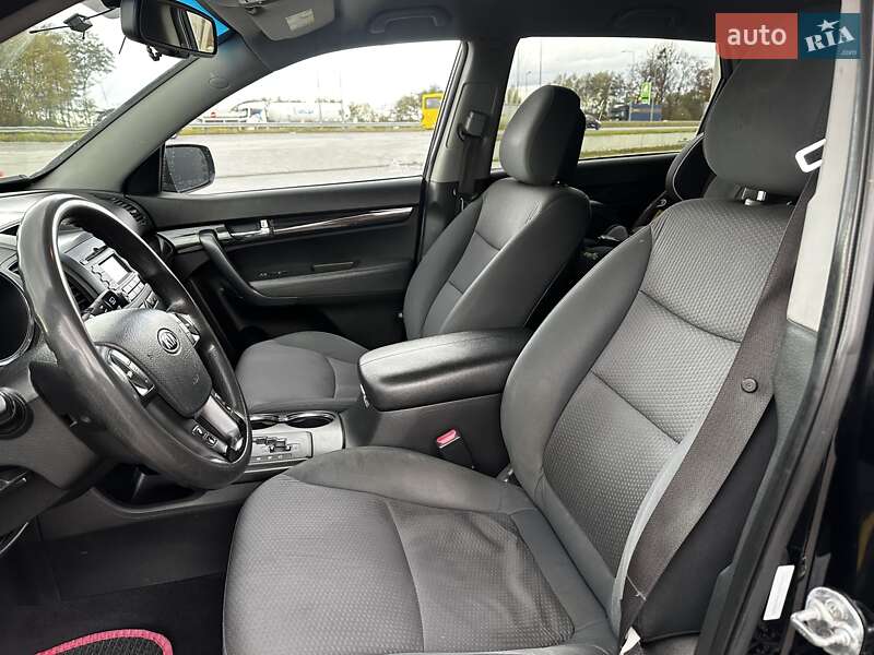 Внедорожник / Кроссовер Kia Sorento 2012 в Львове фото 17 Внедорожник / Кроссовер Kia Sorento 2012 в Львове