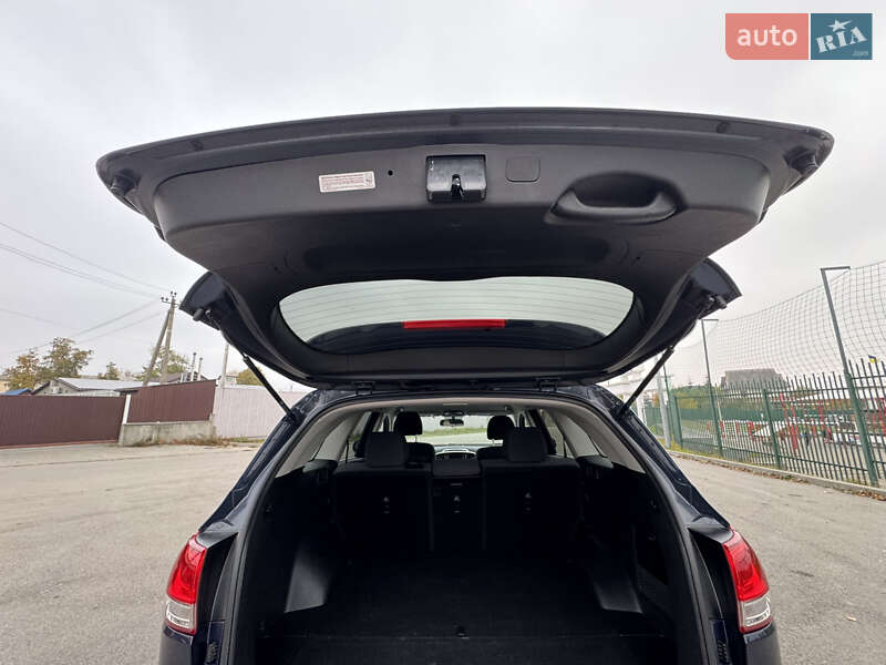 Позашляховик / Кросовер Kia Sorento 2017 в Києві