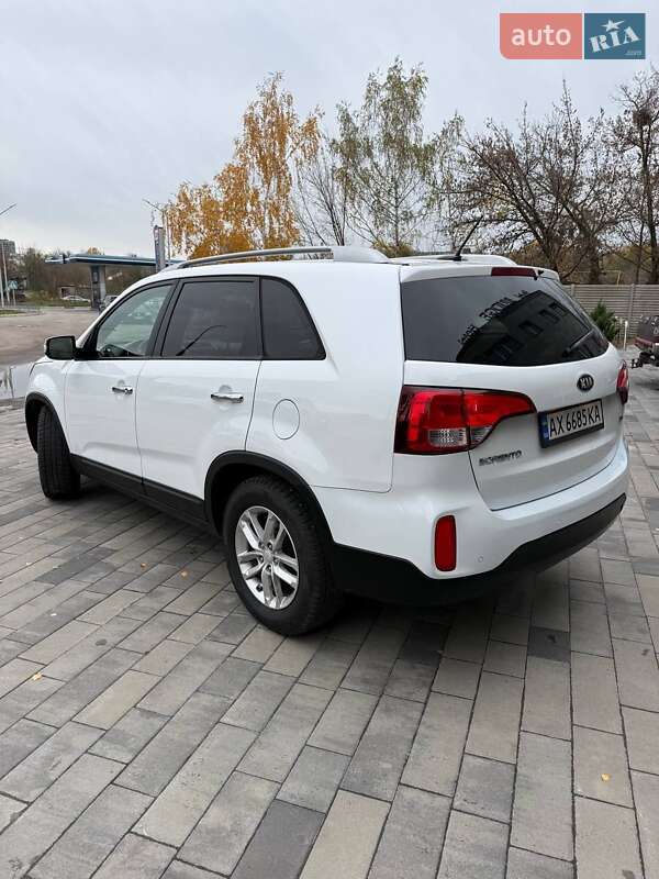 Внедорожник / Кроссовер Kia Sorento 2013 в Харькове фото 5 Внедорожник / Кроссовер Kia Sorento 2013 в Харькове