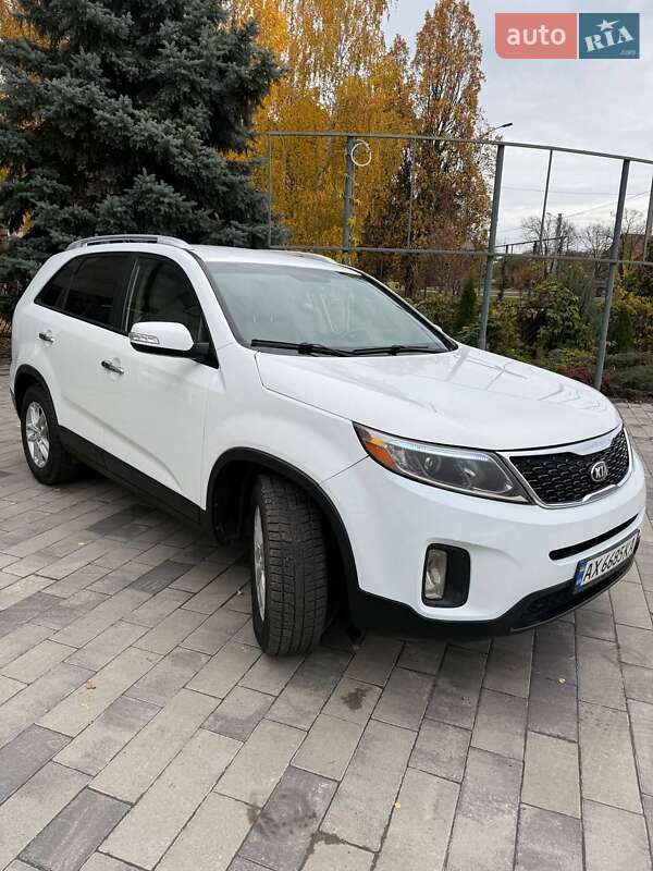 Внедорожник / Кроссовер Kia Sorento 2013 в Харькове фото 10 Внедорожник / Кроссовер Kia Sorento 2013 в Харькове