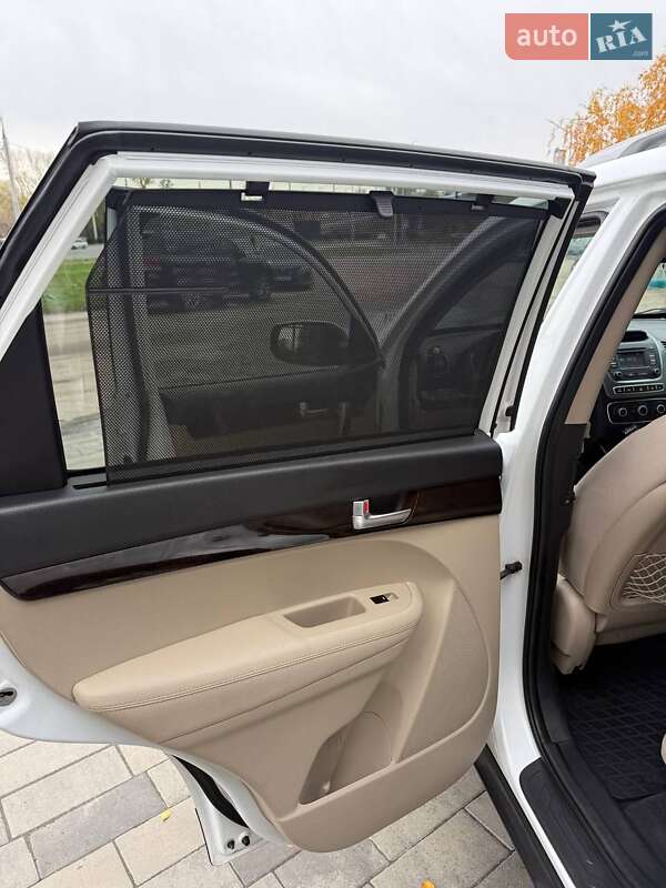 Внедорожник / Кроссовер Kia Sorento 2013 в Харькове фото 16 Внедорожник / Кроссовер Kia Sorento 2013 в Харькове