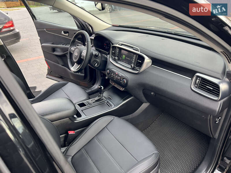 Позашляховик / Кросовер Kia Sorento 2016 в Трускавці фото 20 Позашляховик / Кросовер Kia Sorento 2016 в Трускавці