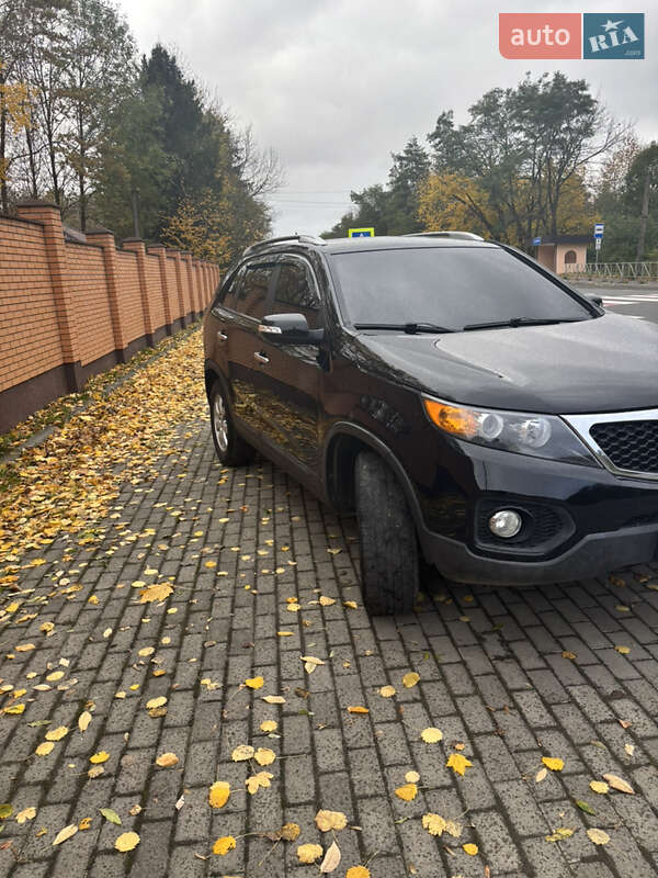 Внедорожник / Кроссовер Kia Sorento 2012 в Красилове