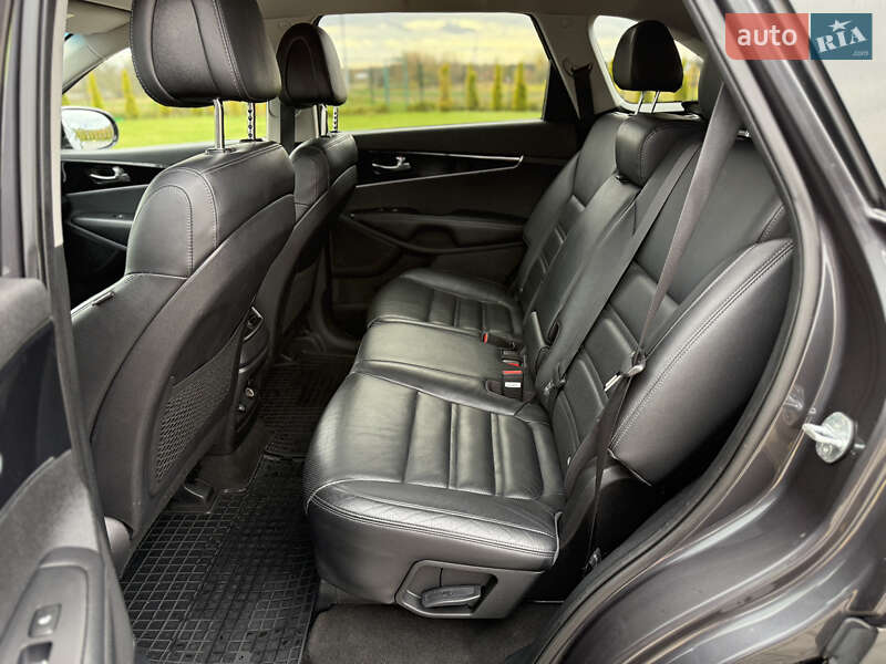 Внедорожник / Кроссовер Kia Sorento 2015 в Луцке фото 47 Внедорожник / Кроссовер Kia Sorento 2015 в Луцке