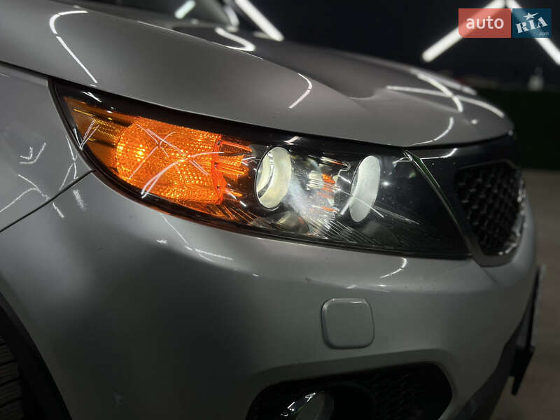 Внедорожник / Кроссовер Kia Sorento 2010 в Киеве