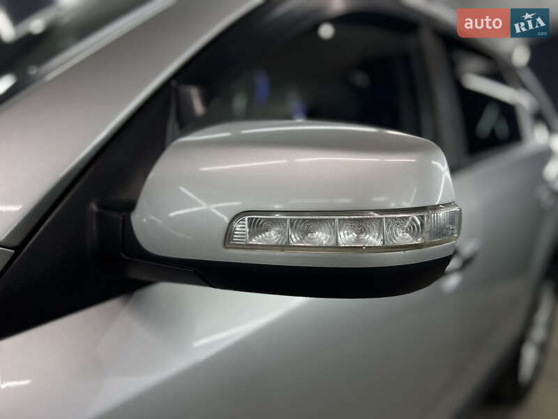 Внедорожник / Кроссовер Kia Sorento 2010 в Киеве