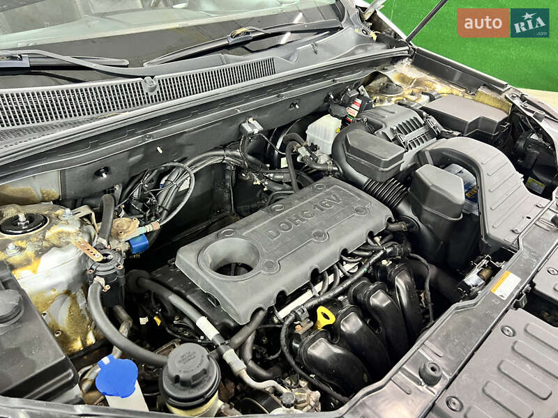 Внедорожник / Кроссовер Kia Sorento 2010 в Киеве