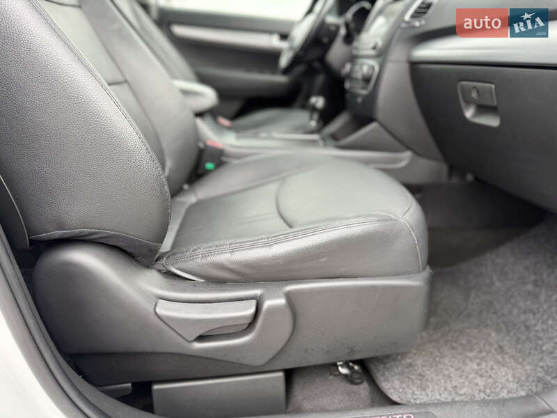Внедорожник / Кроссовер Kia Sorento 2014 в Луцке фото 79 Внедорожник / Кроссовер Kia Sorento 2014 в Луцке