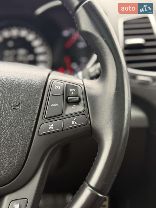 Внедорожник / Кроссовер Kia Sorento 2014 в Луцке фото 112 Внедорожник / Кроссовер Kia Sorento 2014 в Луцке