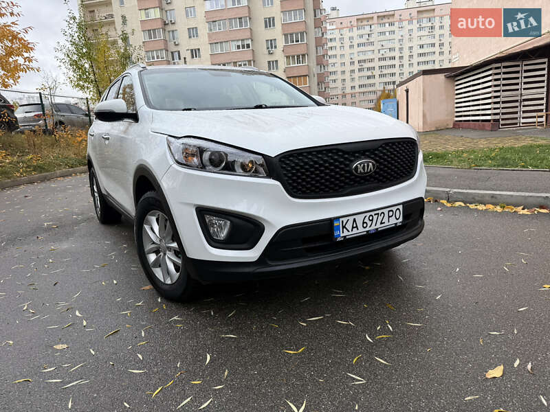 Внедорожник / Кроссовер Kia Sorento 2016 в Киеве