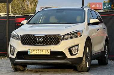 Позашляховик / Кросовер Kia Sorento 2016 в Дніпрі
