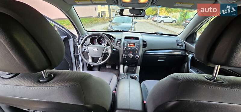 Позашляховик / Кросовер Kia Sorento 2013 в Києві фото 8 Позашляховик / Кросовер Kia Sorento 2013 в Києві