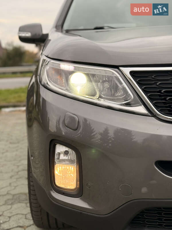 Позашляховик / Кросовер Kia Sorento 2014 в Дубні