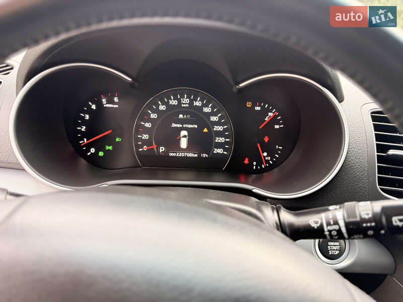 Позашляховик / Кросовер Kia Sorento 2014 в Дубні