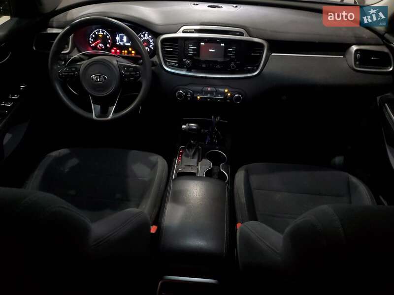 Позашляховик / Кросовер Kia Sorento 2018 в Києві фото 8 Позашляховик / Кросовер Kia Sorento 2018 в Києві