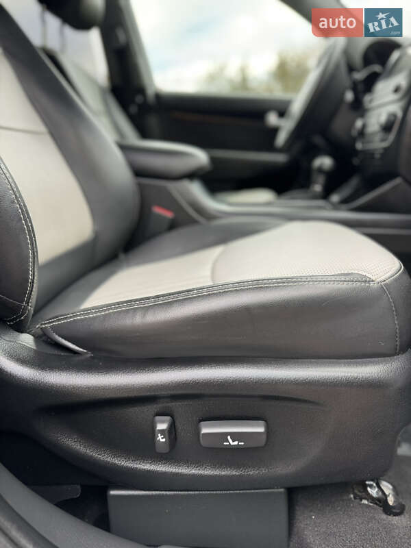 Позашляховик / Кросовер Kia Sorento 2014 в Рівному фото 27 Позашляховик / Кросовер Kia Sorento 2014 в Рівному