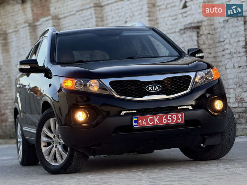 Внедорожник / Кроссовер Kia Sorento 2010 в Самборе