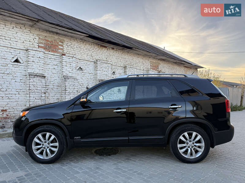 Внедорожник / Кроссовер Kia Sorento 2010 в Самборе