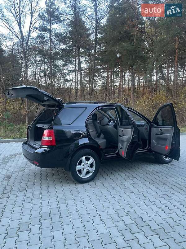 Позашляховик / Кросовер Kia Sorento 2007 в Новояворівську