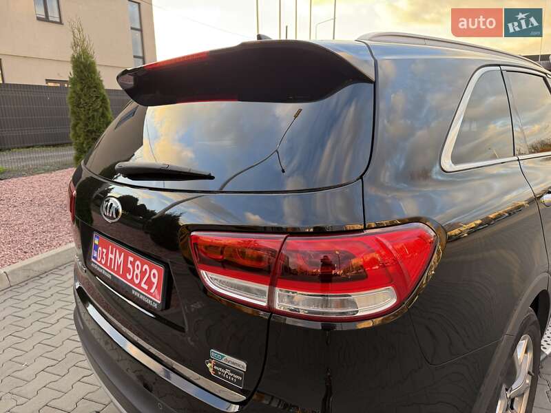 Позашляховик / Кросовер Kia Sorento 2015 в Луцьку