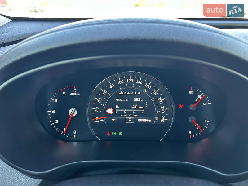 Позашляховик / Кросовер Kia Sorento 2015 в Дубні фото 44 Позашляховик / Кросовер Kia Sorento 2015 в Дубні