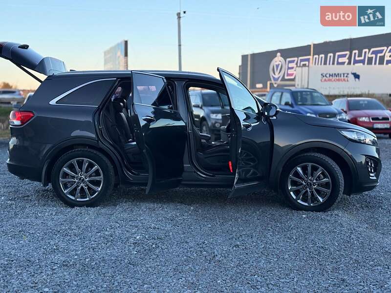 Внедорожник / Кроссовер Kia Sorento 2017 в Львове фото 40 Внедорожник / Кроссовер Kia Sorento 2017 в Львове
