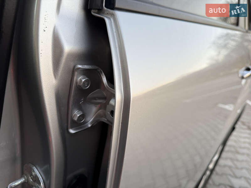 Внедорожник / Кроссовер Kia Sorento 2010 в Виннице фото 88 Внедорожник / Кроссовер Kia Sorento 2010 в Виннице